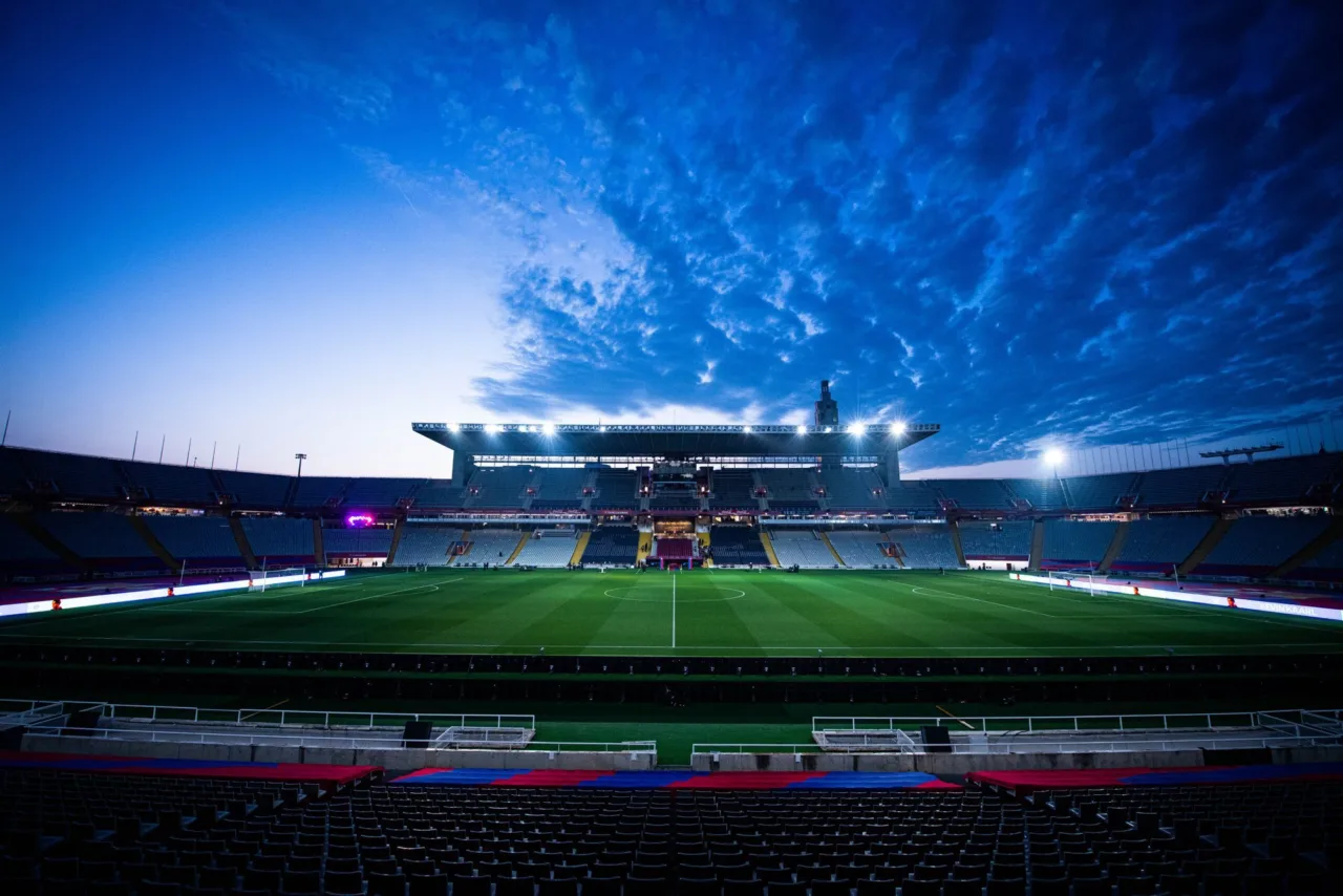 Estadi Olímpic Lluís Companys - Sede del FC Barcelona vs PSG