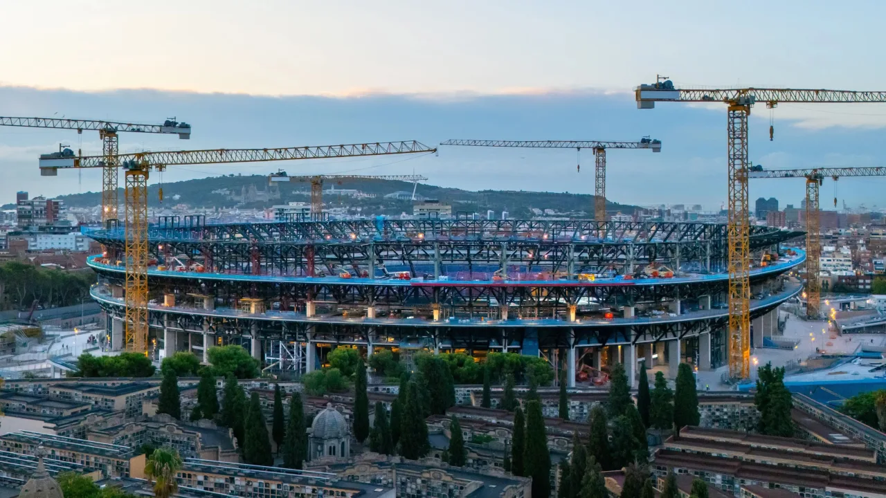 El Spotify Camp Nou no está operativo, por ello el Barça - PSG se jugará en el Lluís Companys de Montjuic.
