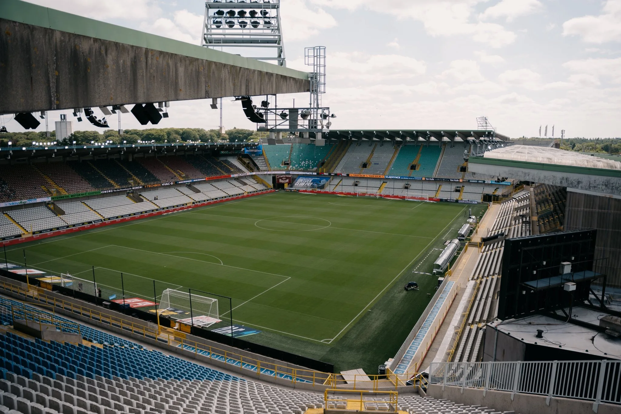 Estadio Jan Breydel, sede del Brujas-Barça