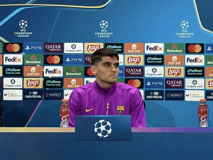 Gerard Martín en rueda de prensa previa al FC Barcelona-Eintracht Frankfurt
