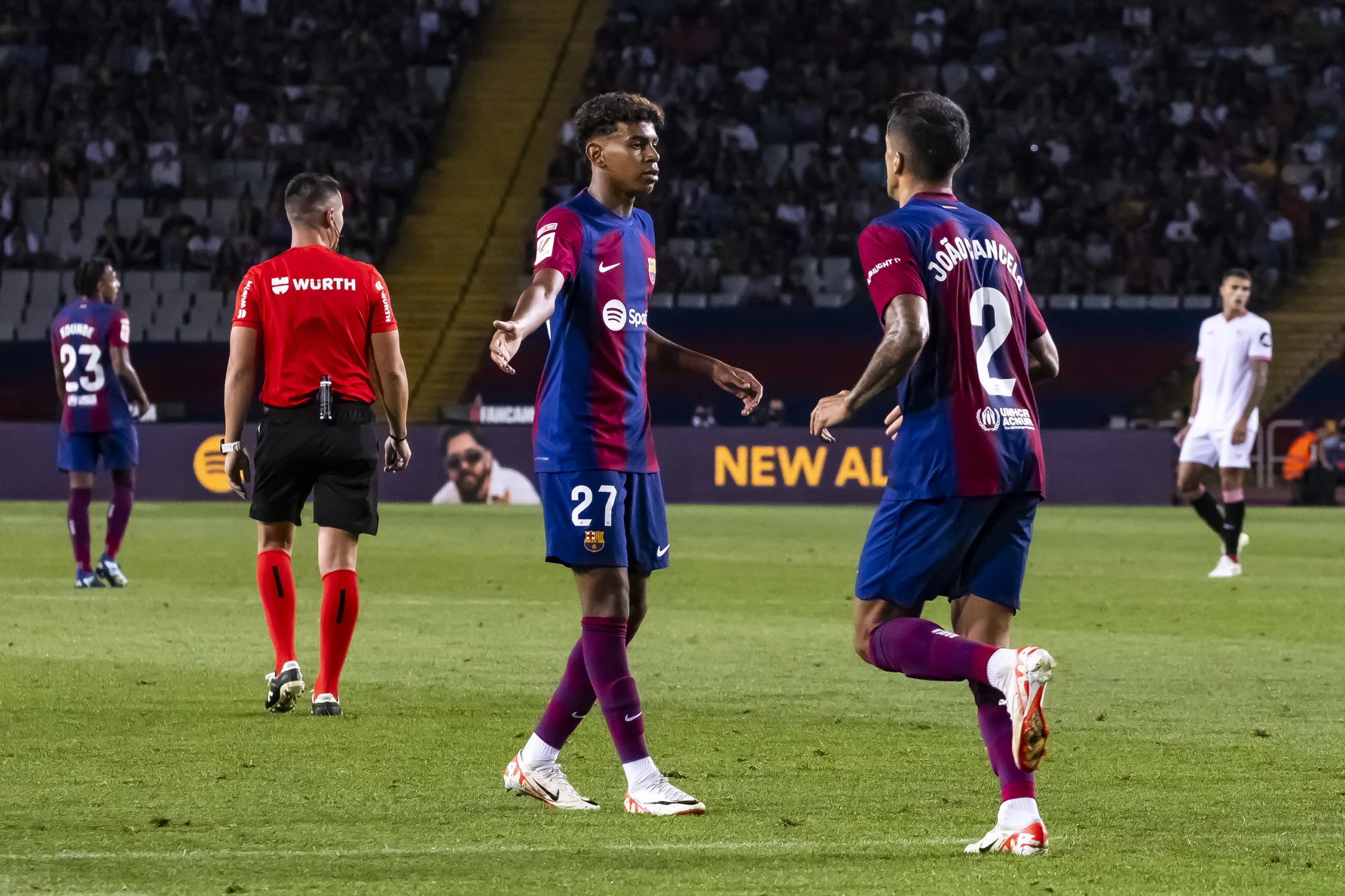 Joao Cancelo y Lamine Yamal en la temporada donde portugués estuvo a las órdenes de Xavi