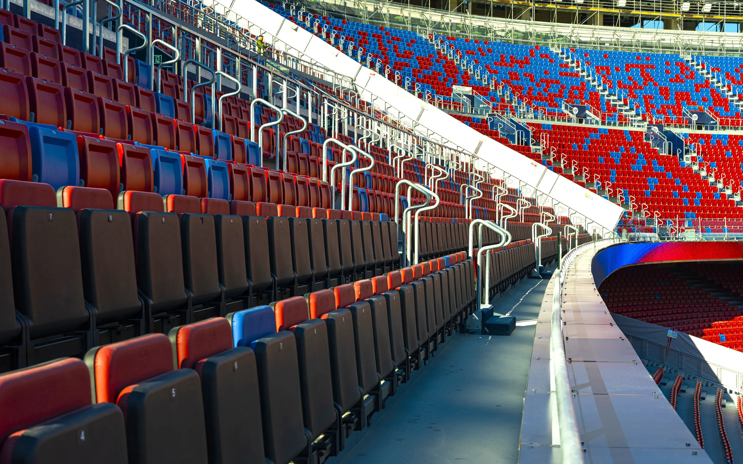 Barça 1:1 sin los asientos VIP en el mercado de fichajes