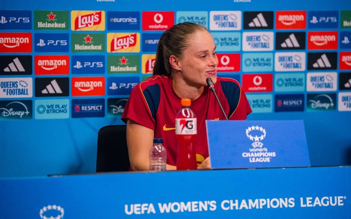 Ewa Pajor en la Previa Barça Femenino-Paris FC