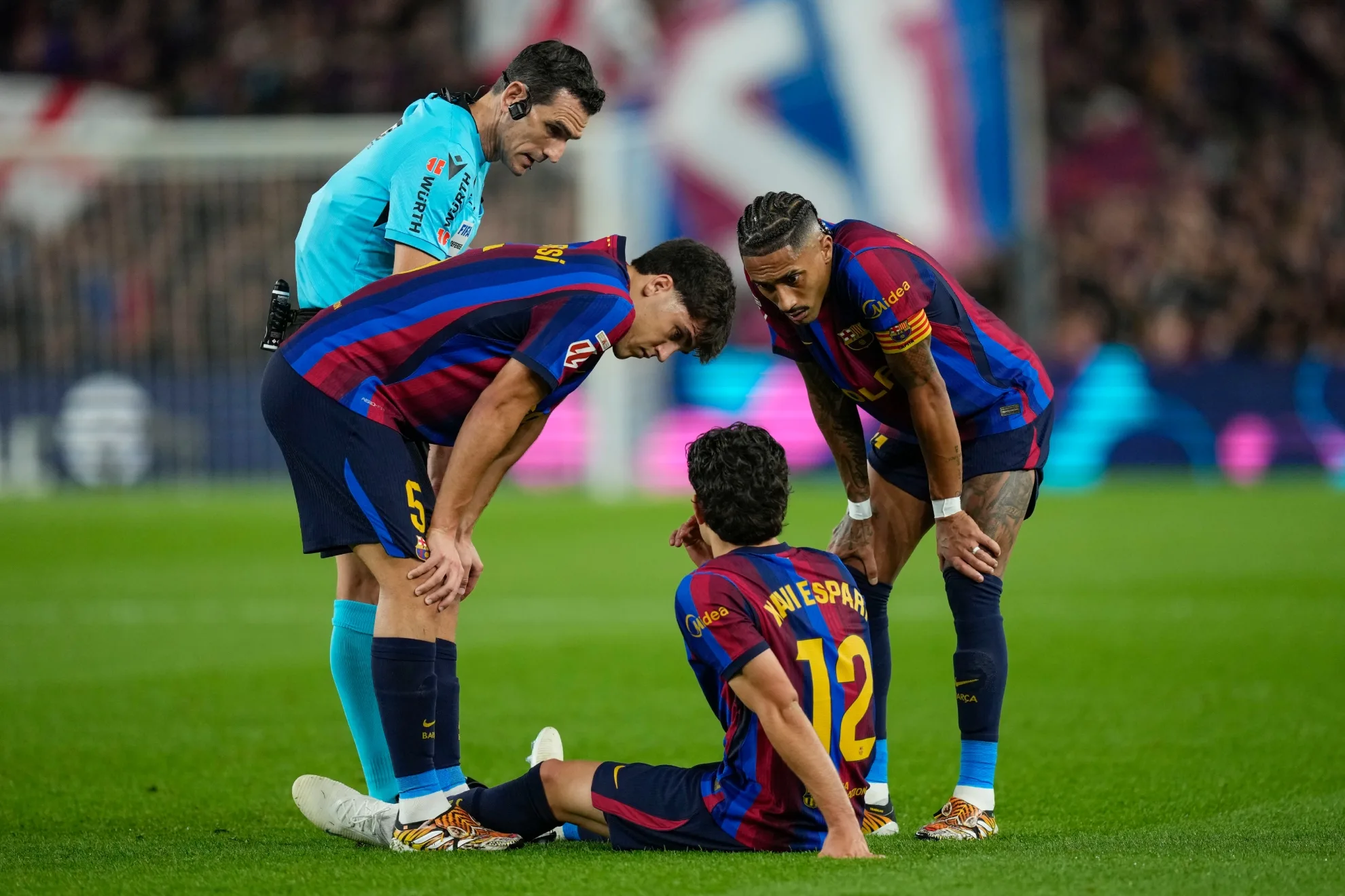 Lesión de Xavi Espart con el FC Barcelona